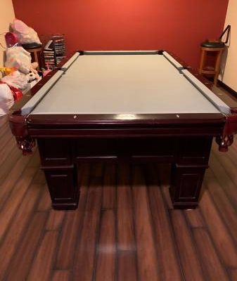 DLT Pool Table & Accessories